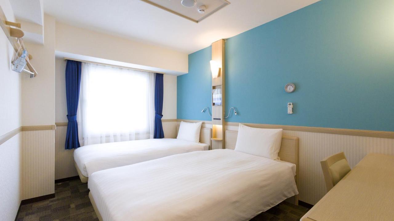 Toyoko Inn Iwakuni Eki Nishi Guchi Exterior foto