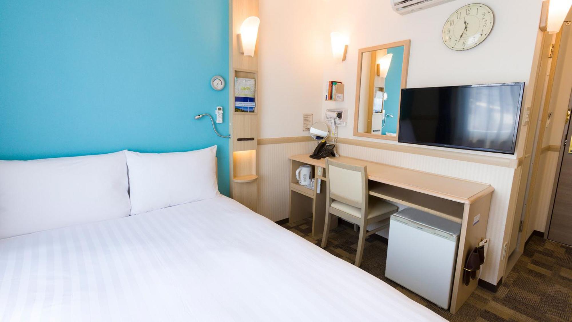 Toyoko Inn Iwakuni Eki Nishi Guchi Zimmer foto